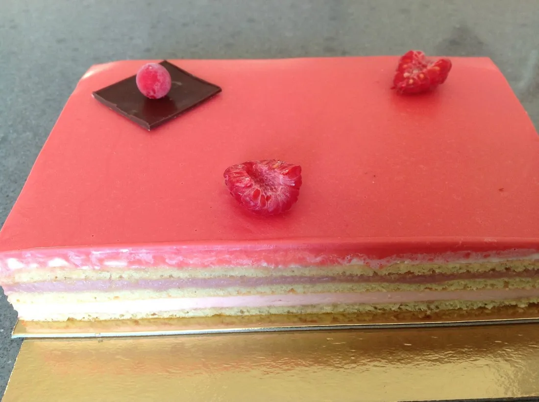 Opéra revisité framboise/rose