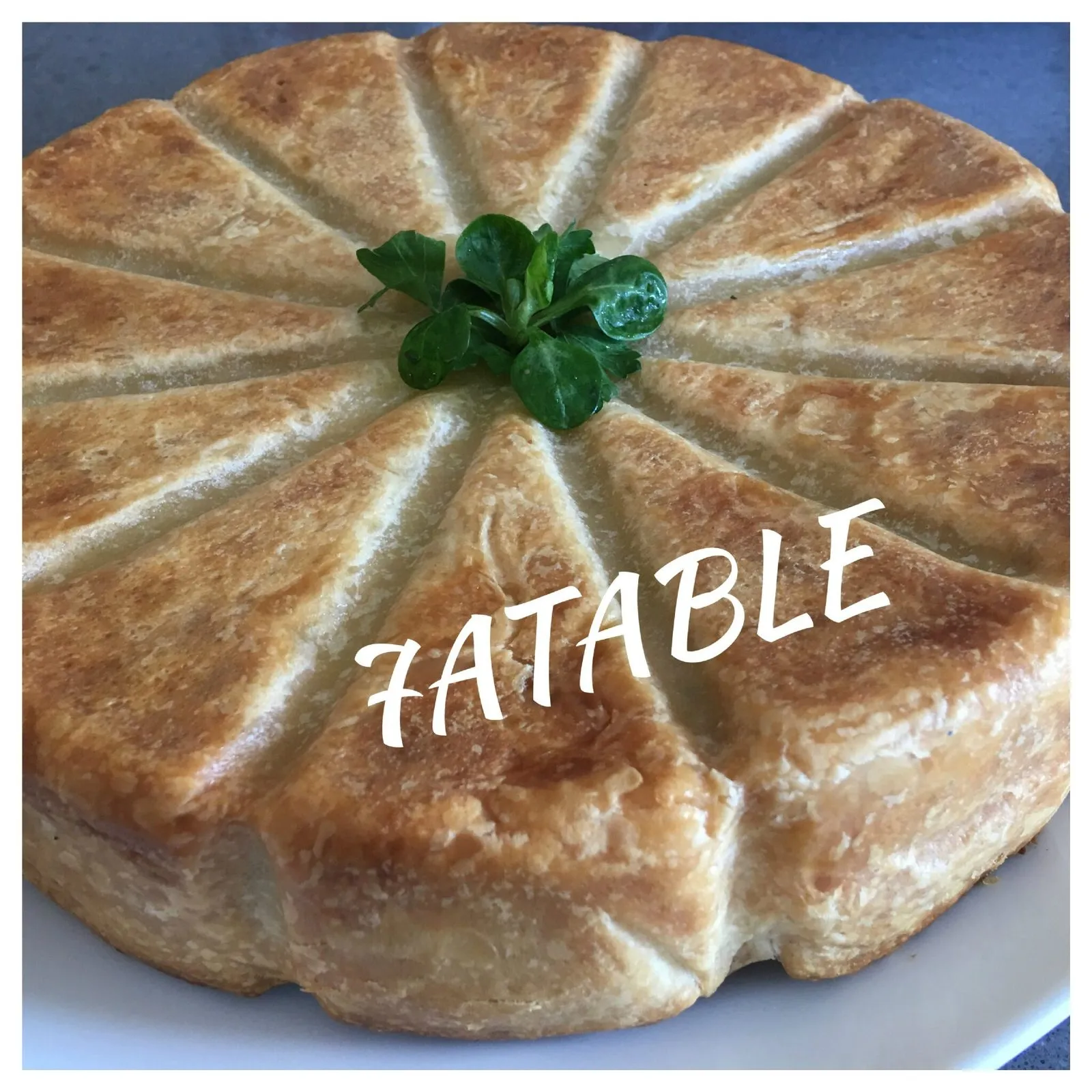 Tourte veau carottes à l’orange (moule à parts)