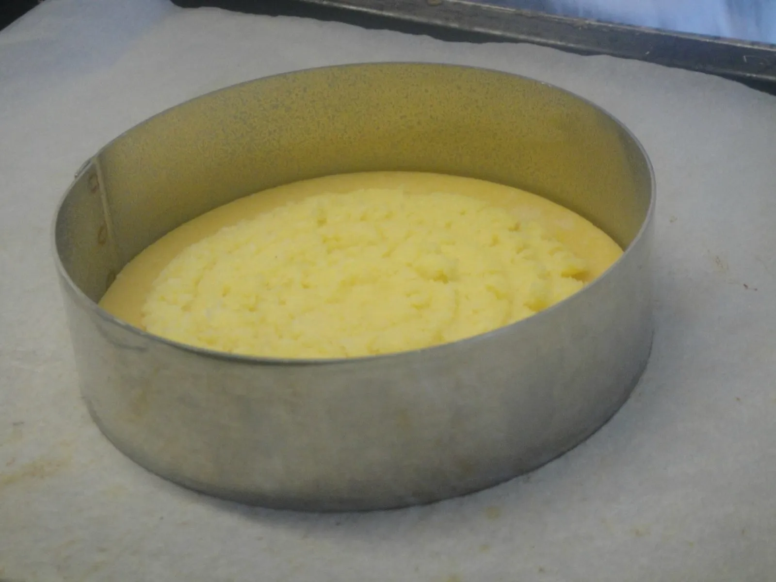 Tarte sablee breton et cremeux à la mangue et fruits exotiques