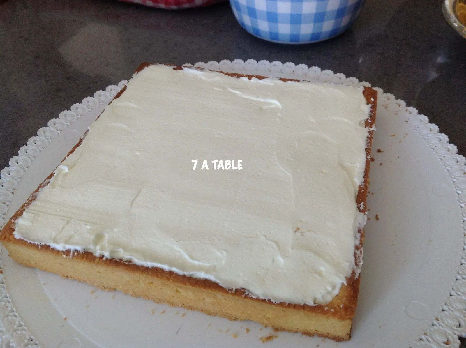 Tarte aux fraises sur cremeux passion et chantilly mascarpone