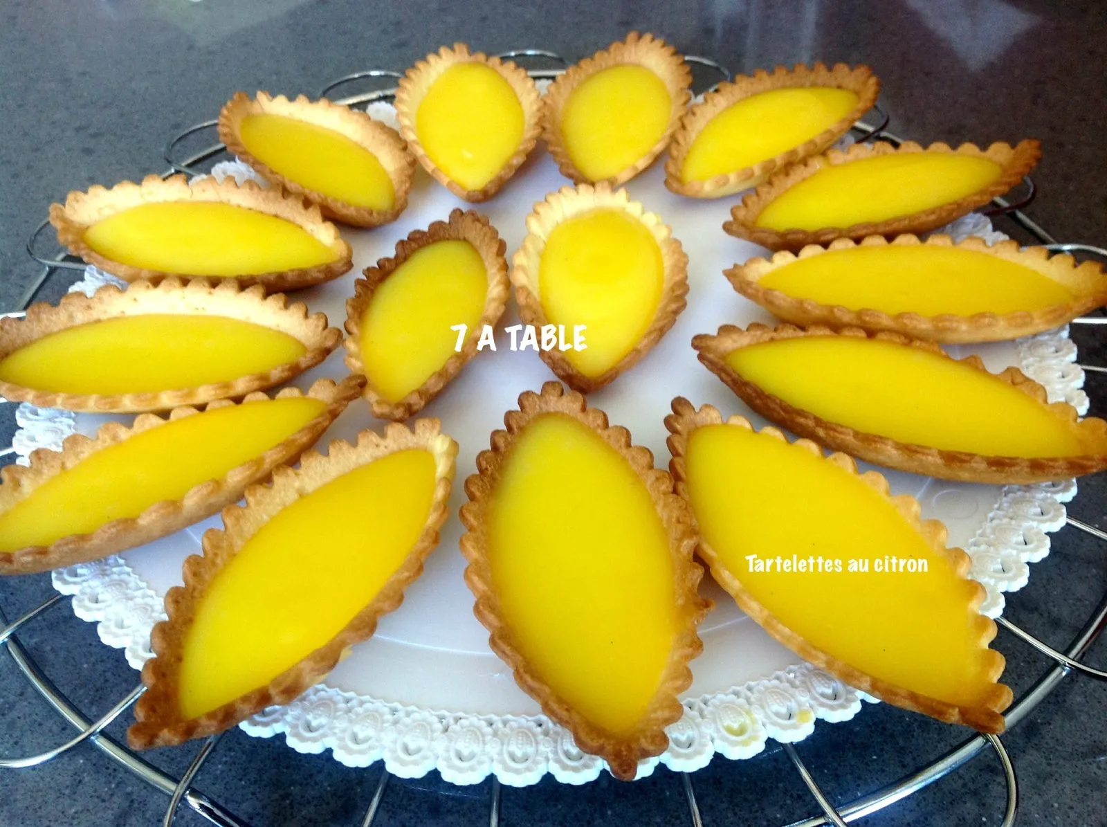 Barquettes au citron meringuées